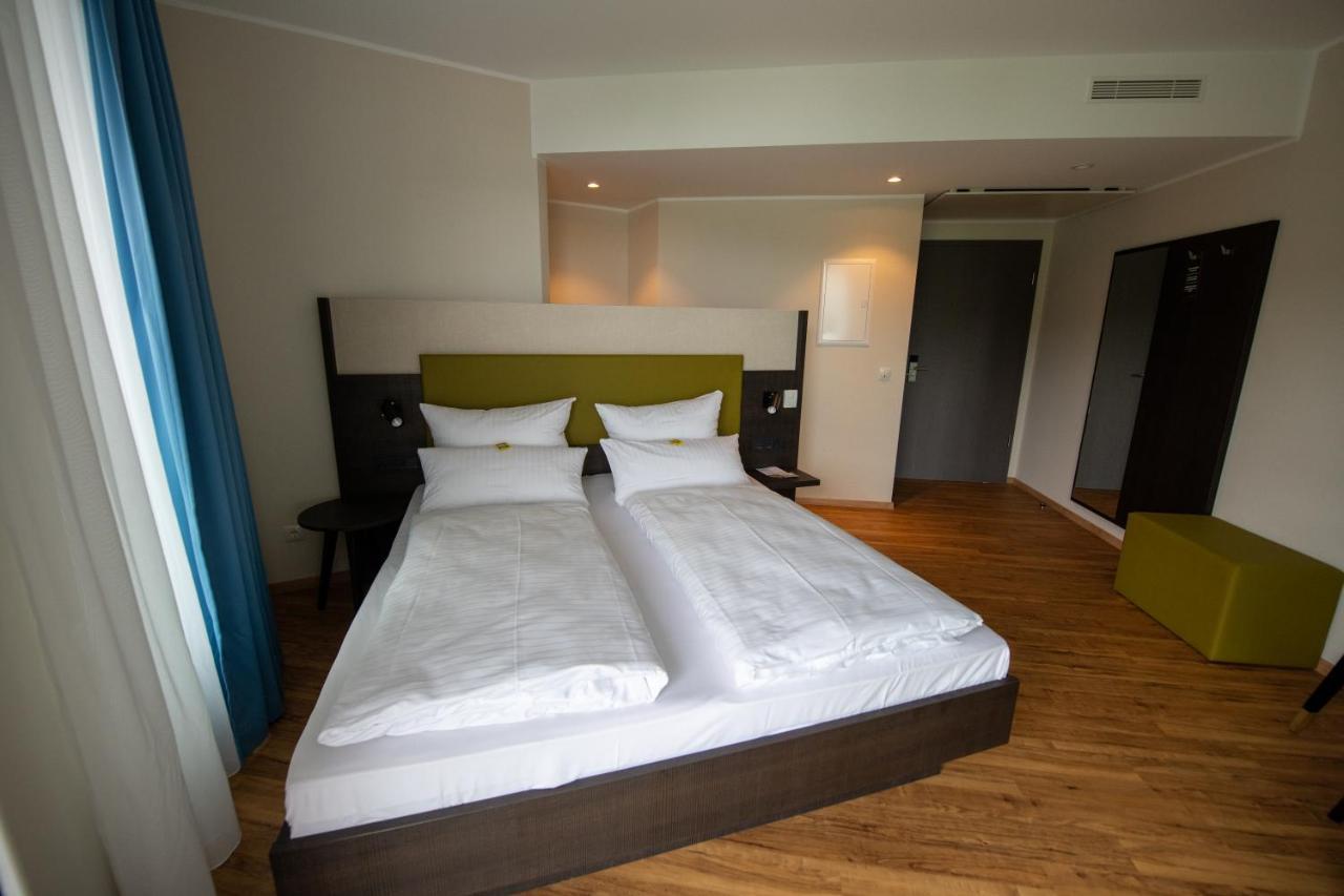 Einstein Hotel Am Roemerpark Andernach Dış mekan fotoğraf