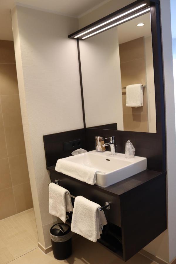Einstein Hotel Am Roemerpark Andernach Dış mekan fotoğraf