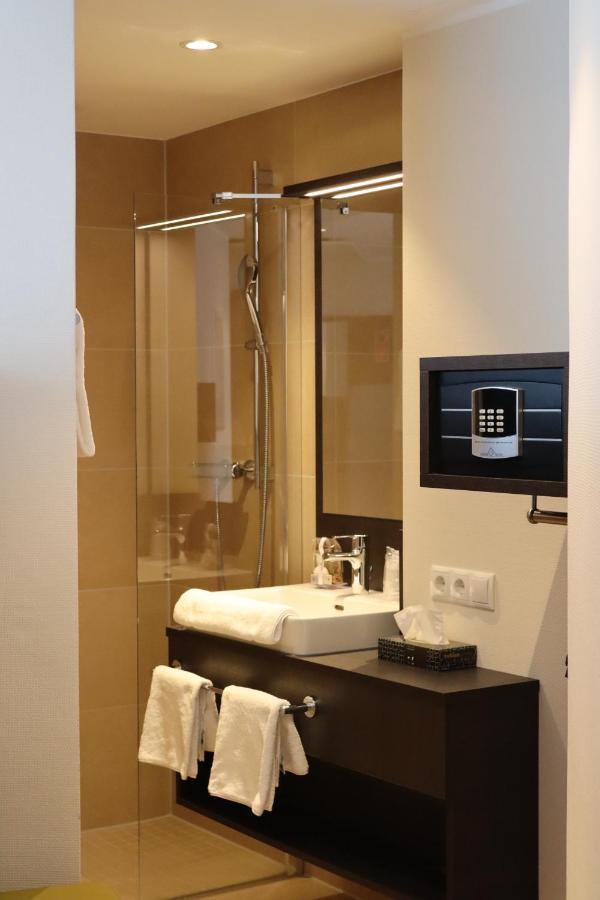 Einstein Hotel Am Roemerpark Andernach Dış mekan fotoğraf